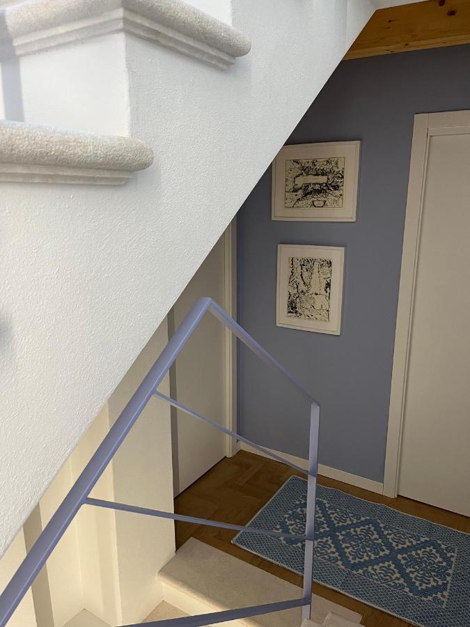 La Piccola Casa Al Lago - Intera Casa Con 3 Camere E 2 Box ซาโล ภายนอก รูปภาพ