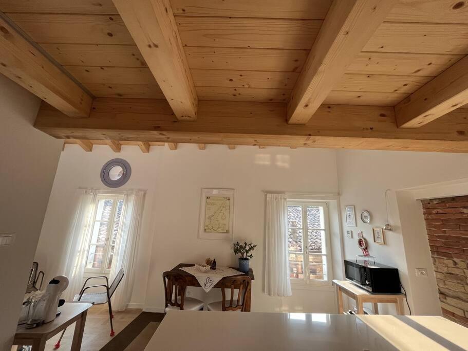La Piccola Casa Al Lago - Intera Casa Con 3 Camere E 2 Box ซาโล ภายนอก รูปภาพ